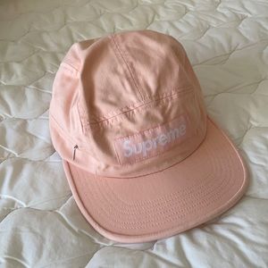 Supreme hat in light pink
